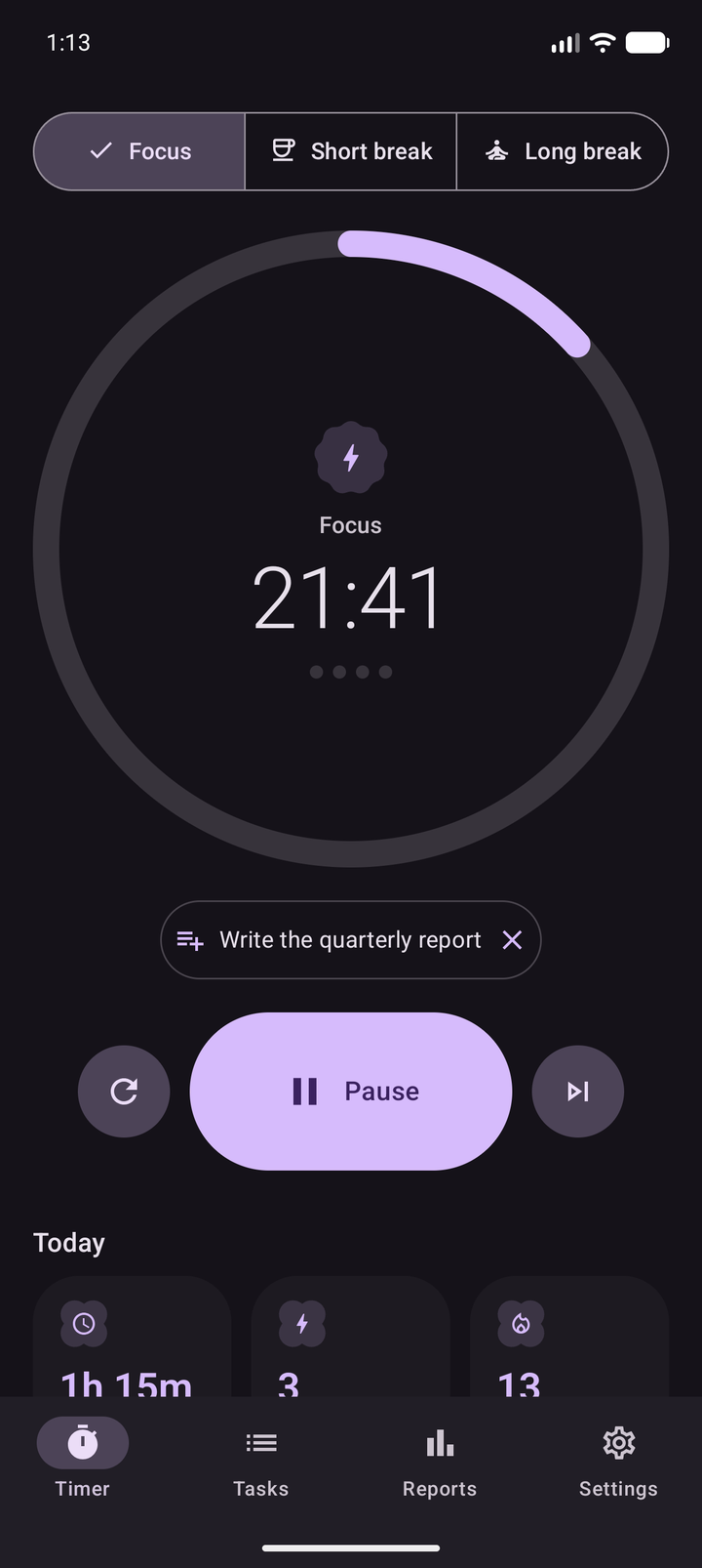 The Go Focus timer in dark theme, with a lavender progress ring on a near-black background.